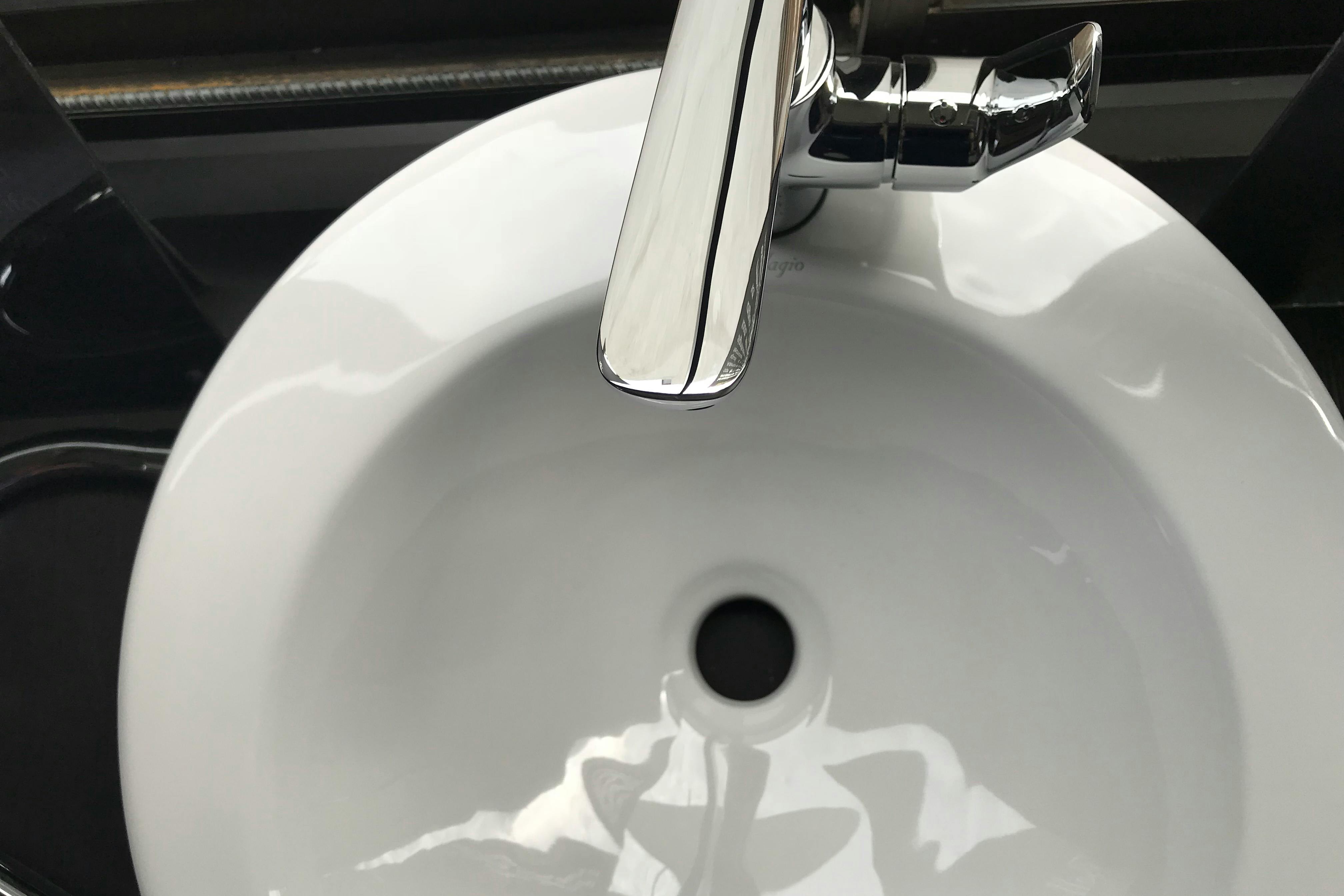 clean faucet